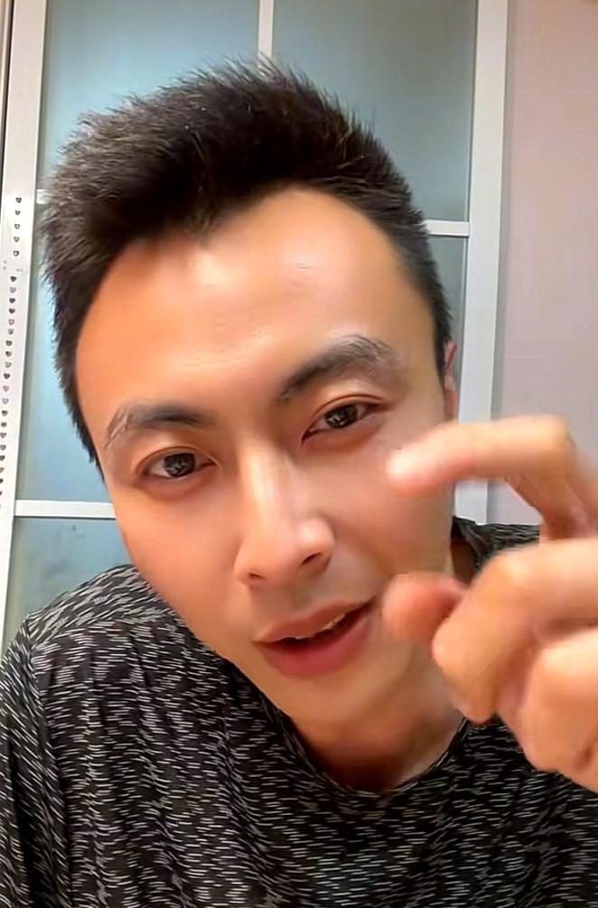 海港从保级到争冠，只差9场球
武磊把不可能写成了剧本
去年海港学申花“弃亚冠保联