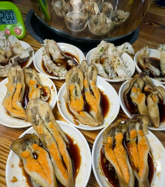 广东的朋友们，谁知道这个是什么特色美食，叫什么？