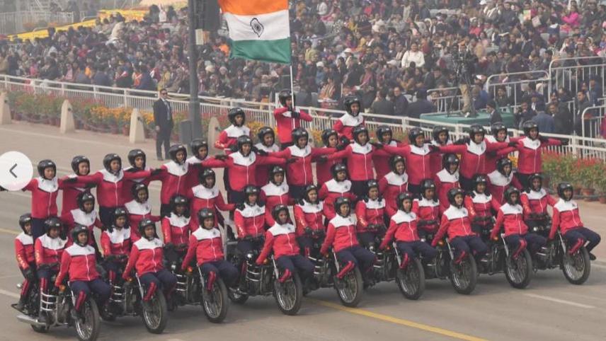 三哥要果子补税40亿，富士康瑟瑟发抖，后悔从深圳迁走了？