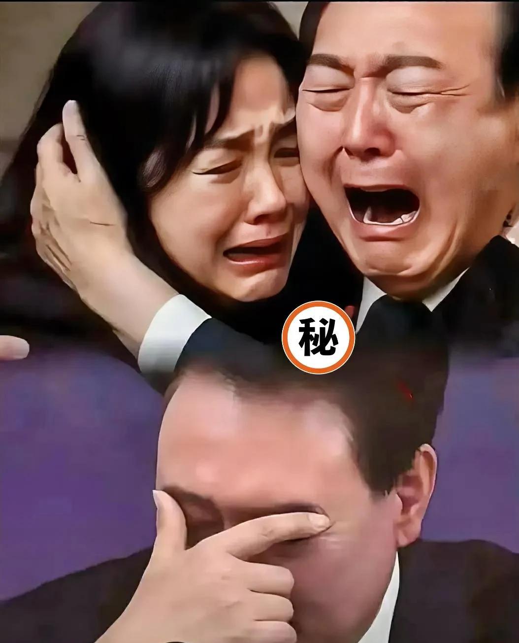 就在刚刚
韩国法院宣布了！
2025年7月31日，韩国法院又给前总统尹锡悦补了一