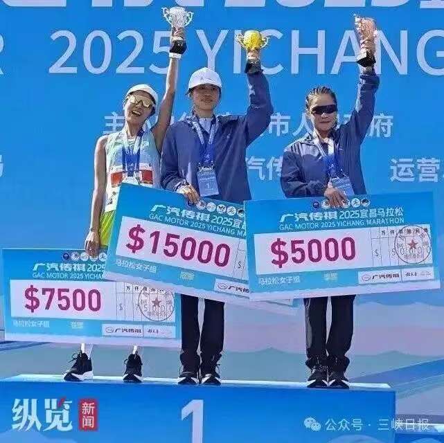 护士张水华宜昌折桂，舆论风波后强势归来夺冠军，不会放弃护士工作