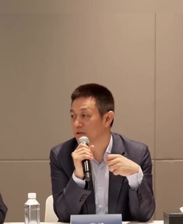 蔚来的乐道L90来了，将改写三排SUV的格局。
三季度乐道的L90会正式上市交