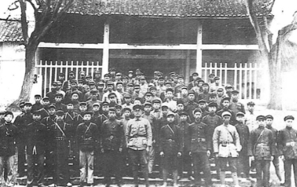 800名红军在路过贵州时竟然突然消失，中央苦苦找寻多次都没有查到他们的下落。直到