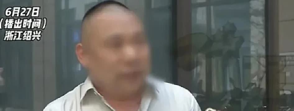 浙江杭州一男子给儿子买车，270万巨款砸下去，竟被4S店狠狠套路！正常不都先签合