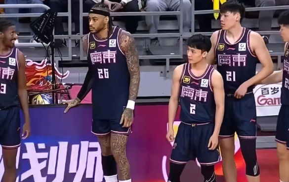宏远朋友们，我们要有一个心理准备，最终排名有可能是第10名开外。
经过昨晚一战，