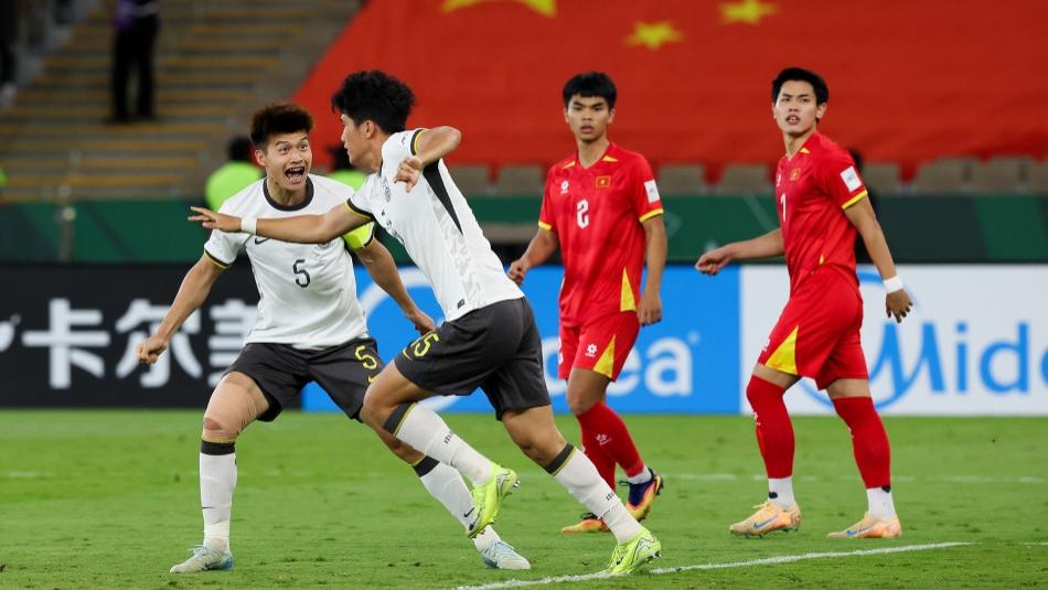 3: 0专打精锐！越南赛后1言，高度褒奖国足U23，头号核心跪地道歉