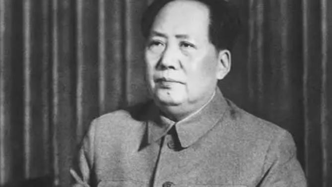 朝鲜战争刚结束，尼克松就立马访台，毛主席拍案：我们不能再忍了