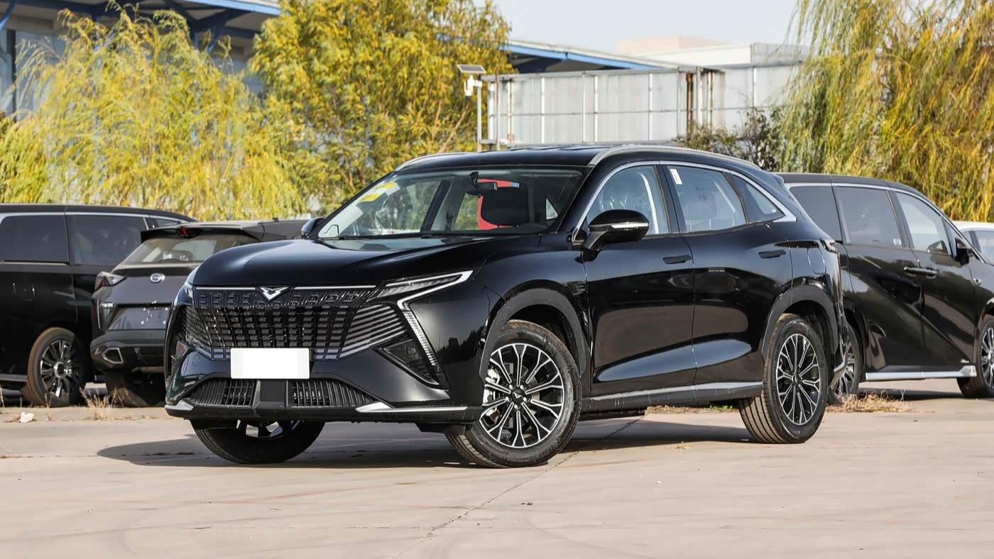 这款中型插混SUV成10万级“黑马”！7座布局可选，搭宁德时代电池