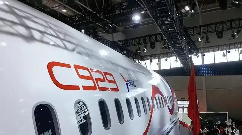 别调侃印度空难，波音787的失事也给了我们国产C929警示！
最主要的一点是要把