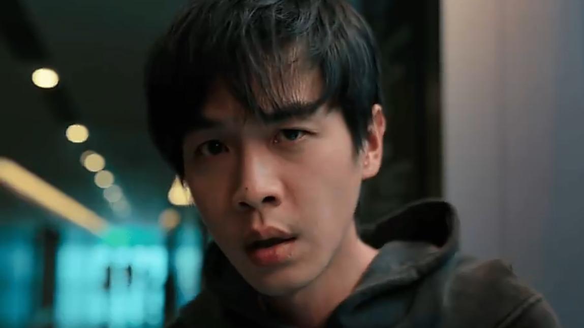 张若昀开年喜提“北大”！隔着屏幕都感觉疼～