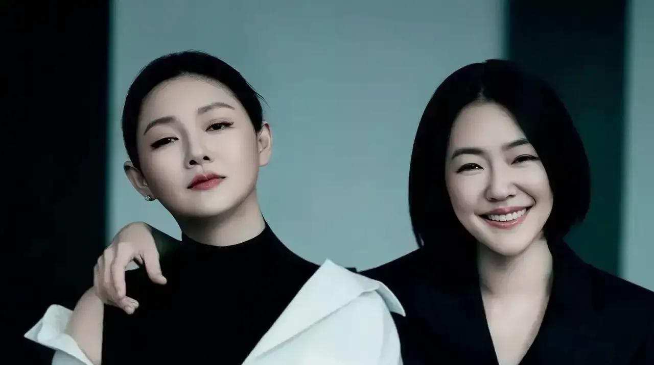 大家发现没，小S这几天终于消停了，也不知道是什么原因，她被拍到凌晨三点多的时候，