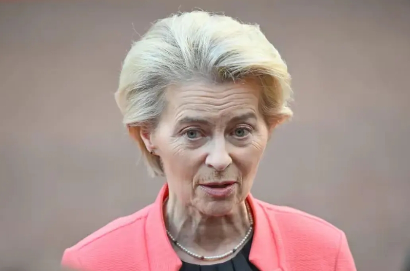 美欧贸易协议落下，欧洲要过苦日子啦！
美国和欧盟的贸易协议达成了，不过可不是什么
