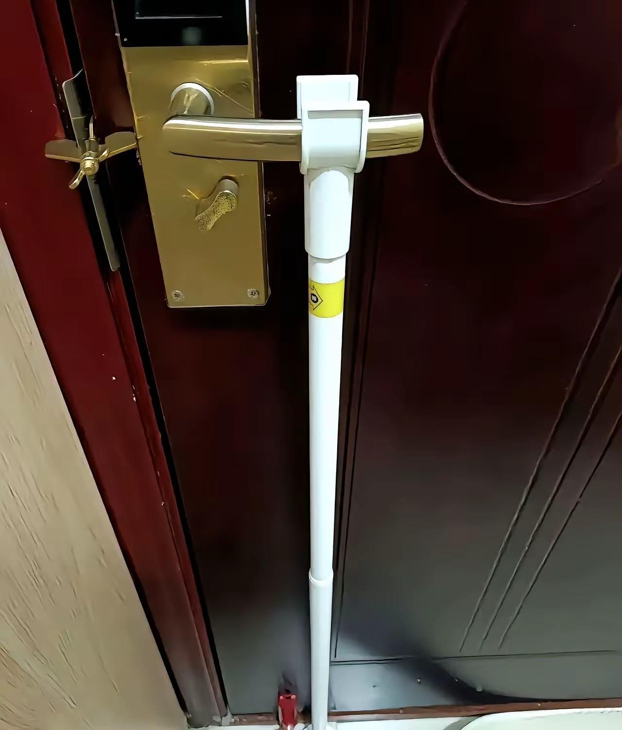 这种双重保险，你怎么看？小偷能轻而易举进来吗？