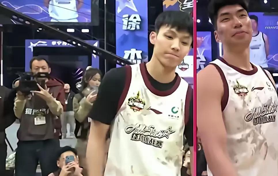 知道郭士强为什么上徐杰下赵继伟了吧，知道郭士强为什么两场都要徐杰首发，而让赵继伟
