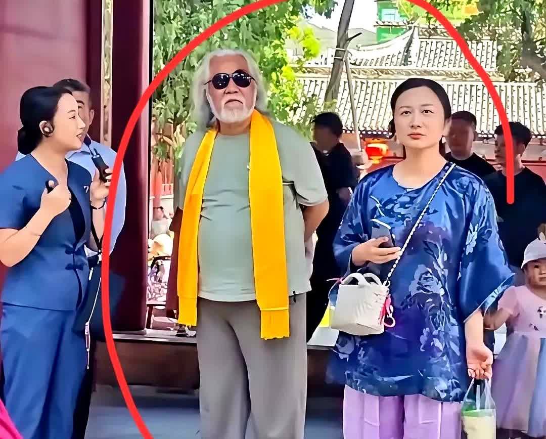 张纪中的妻子给所有女人上了一节课！

不管男人的地位有多高、也不管男人家里多