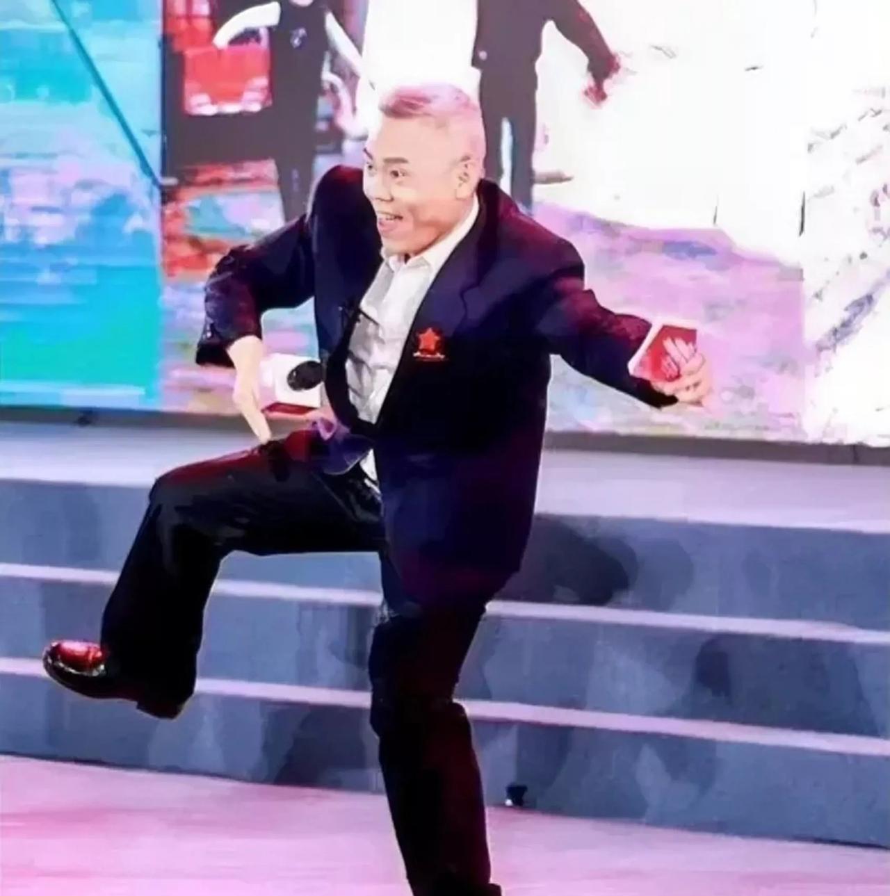 司马南今天上热搜榜第一，原因竟然是偷税被罚了超900W人民币，厉害了！！网络大V