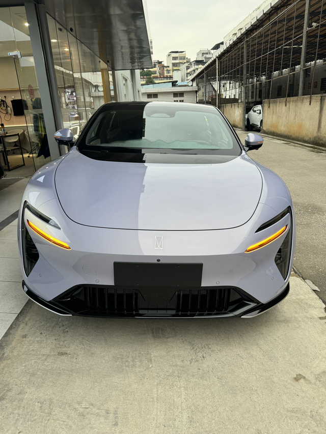 小紫开了4000公里啦！
阿维塔06用车跑了4000公里对续航的一个看法
月续航