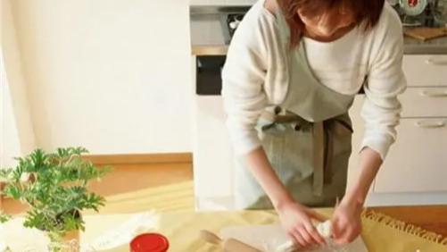 哈尔滨家政服务指南：如何选择专业可靠的家庭帮手