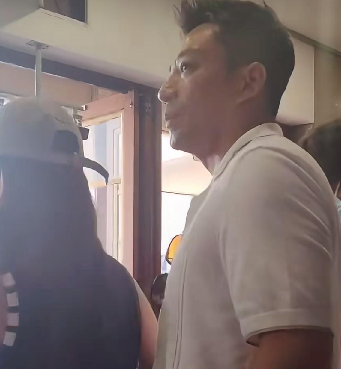 汪小菲这次去阿那亚果然是和马筱梅过二人世界了，小玥儿霖霖都没有同行！
今天有网友