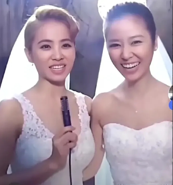 蔡依林和林心如同框照片曝光啦，林心如比蔡依林大四岁，不过从照片看画风差异还挺明显