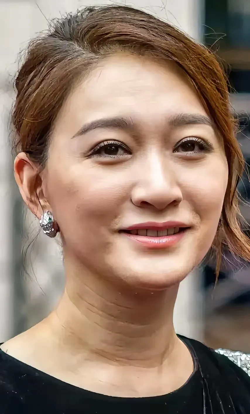 李小冉素颜引发的思考











我的天哪！时间这把杀猪刀太可怕了！不