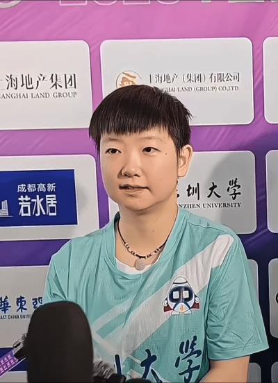 孙颖莎接受央视采访，说完接着后悔了！
莎莎接受采访笑死了！说完后对自己说的估计不