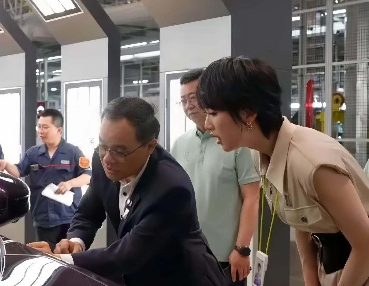 华为二公主姚安娜这身高不得接近180cm啊？
在520的特别日子里，姚安娜走入长