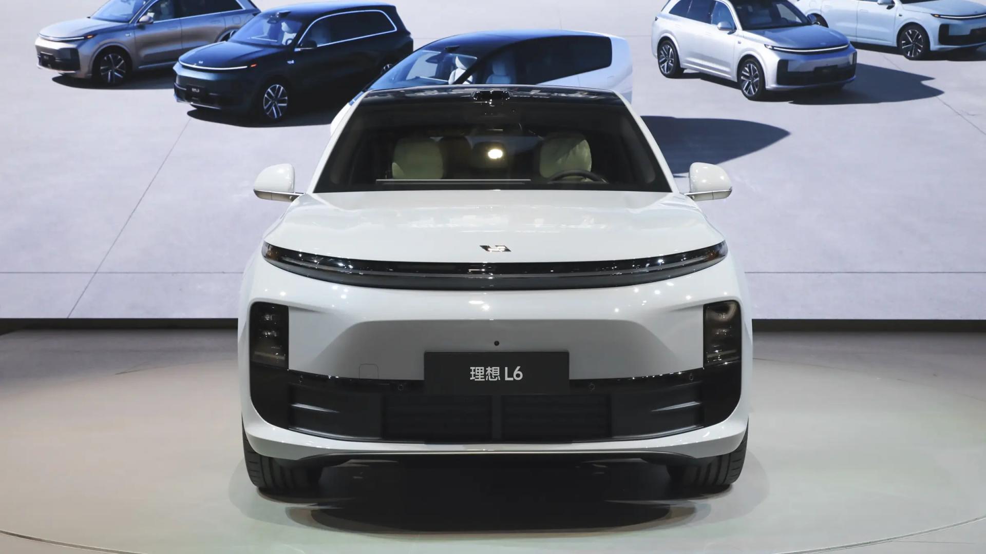 10月中大型SUV榜单：钛7排第二，银河M9破万，理想L6只卖了9680辆