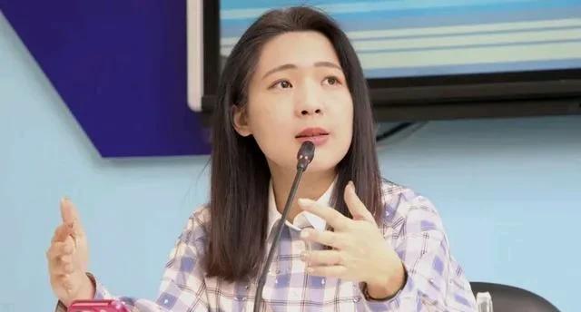 票房毒药？国民党的反罢免活动， 为什么不见了马英九的身影，可能政治就是那么现实。