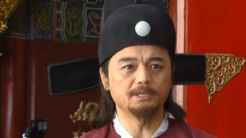 朱元璋杀胡惟庸废丞相，以为稳握皇权，20 年后子孙却被逼出内阁