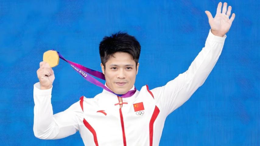 世界举重锦标赛：李发彬破世界纪录背后的体能管理秘笈