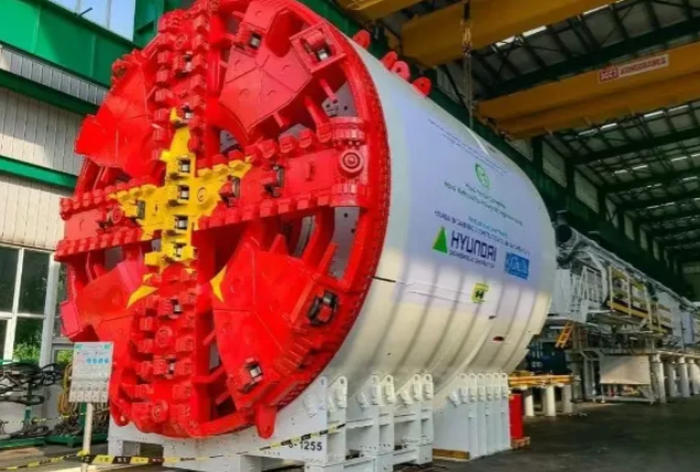 越南为获取中国高铁技术，花巨资赴中国取隧道技术，为越南自建高铁做准备！

要说越