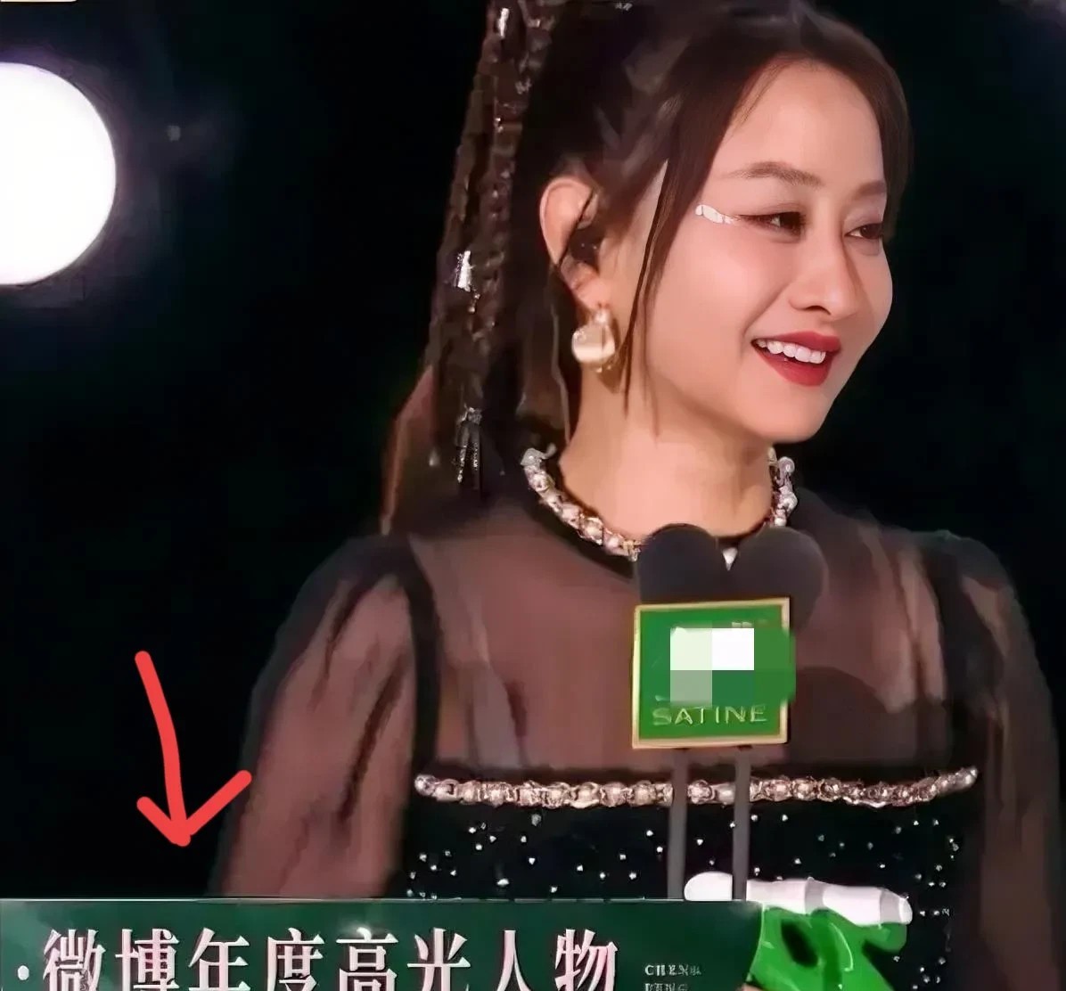 《浪姐6》圆满收官，

最让人意难平的人，既不是年度冠军叶童，也不是得了第四的