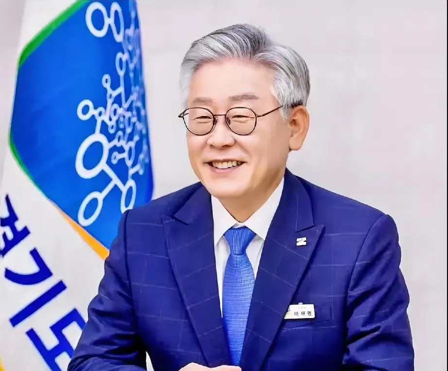李在明选情突变











---











李在明最近可