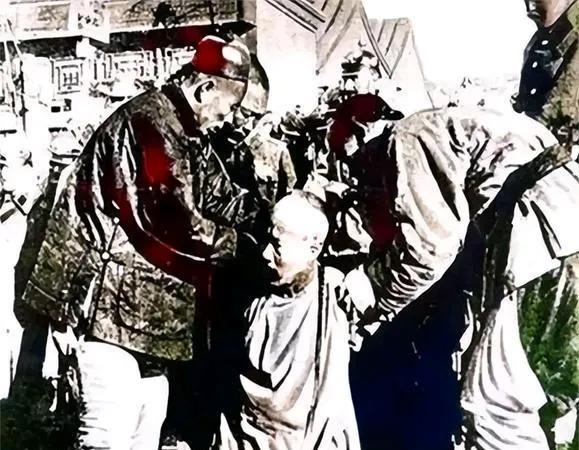八国联军侵华战争是历史的悲剧与教训
八国联军侵华战争，发生于1900年，是中国近