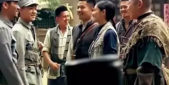 为啥鬼子假扮八路军经常被识破？
 
就四个字：乡音难改！1939年华北敌后战场，