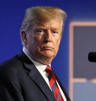 特朗普为何反复对华让步？日媒：美国远赶不上中国，不足中国一半。日本亚洲时报在9月