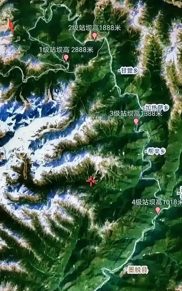 五级电站，掐弯取直，三倍三峡，工程浩瀚。这回看你印度服不服？看你怕不怕？头顶悬挂