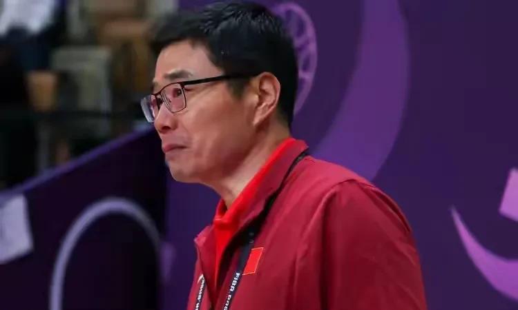 中国男篮亚洲杯奖金到位了吗？
我老叔能分到20万不？
现在球也打完了，夺得银牌皆