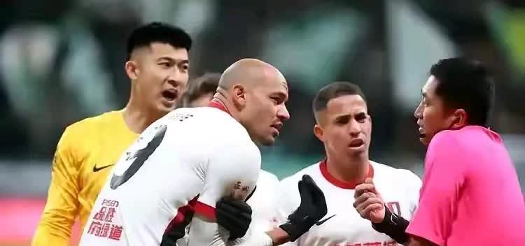 冷静梳理一下网上关于徐正源的几个疑问：

1.孤立老徐说，不大可信。俱乐部只