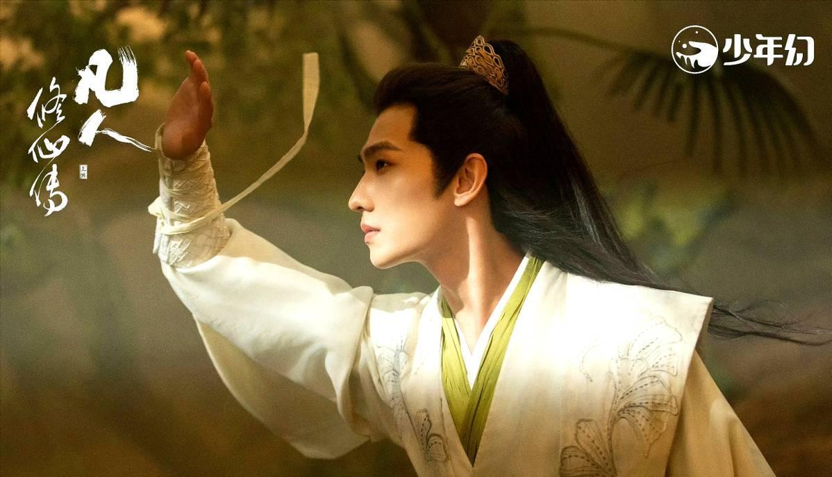《凡人修仙传》导演杨阳直播摊牌，点击量上不去，第二季可能就黄了。
她直言投资太大