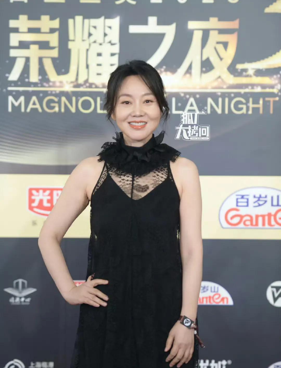 白玉兰颁奖典礼的获奖者投票肯定是评委会提前投的啊，因为评委还要写颁奖词的呀。
只