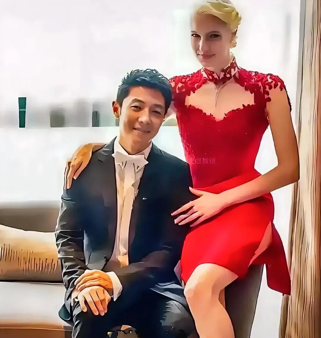 身高比女的矮了就不能恋爱了么.？
看看撒贝宁与李白不是很幸福吗