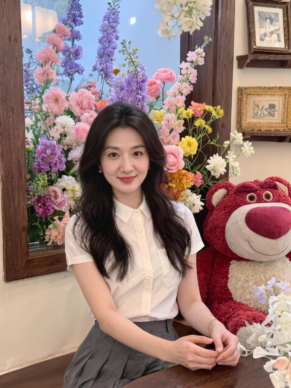 37岁
昨天我去相亲
对方一上来就问我：
你有房吗？有车吗？有存款吗？
我淡淡地