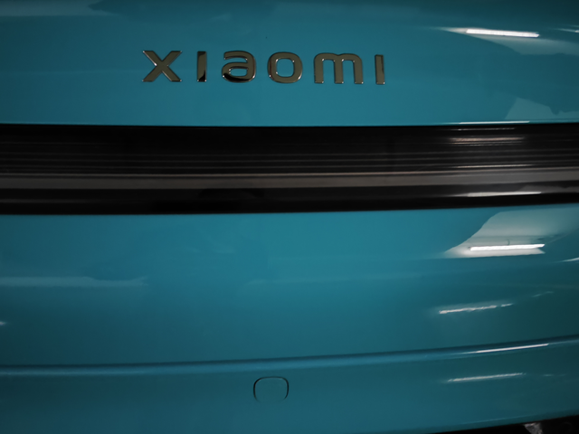 小米su7尾门可以用膝盖打开
突然发觉小米su7的尾门按钮设置的位置还是挺合适的