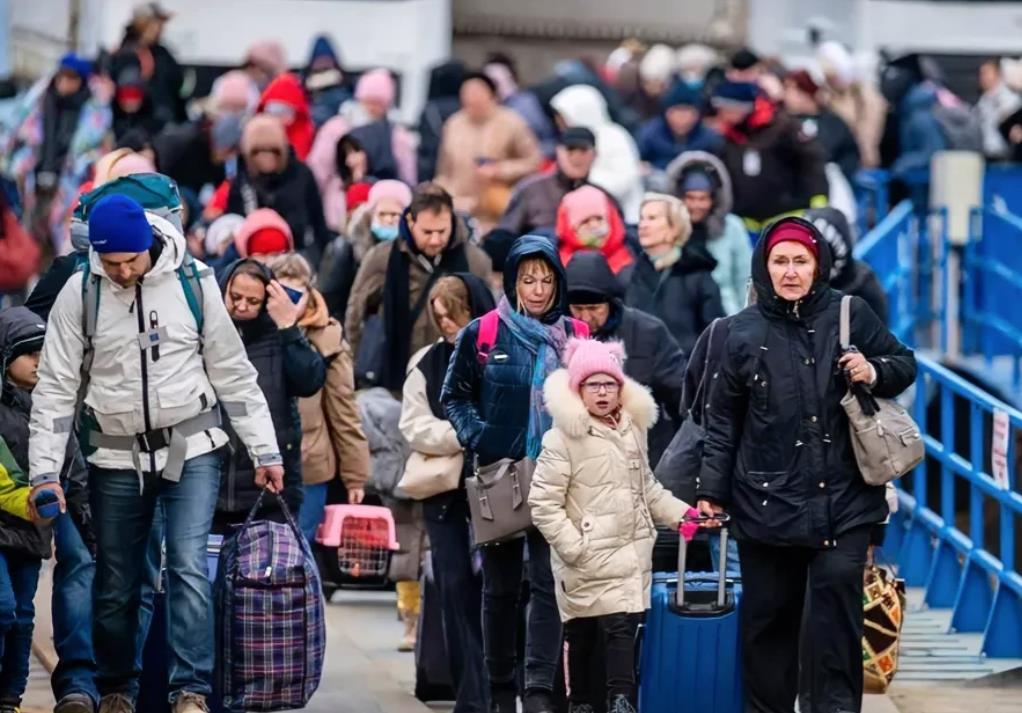 这个世界就是这么的现实！本来是俄乌冲突，结果是美俄谈判，而谈判的结果是，只要乌方