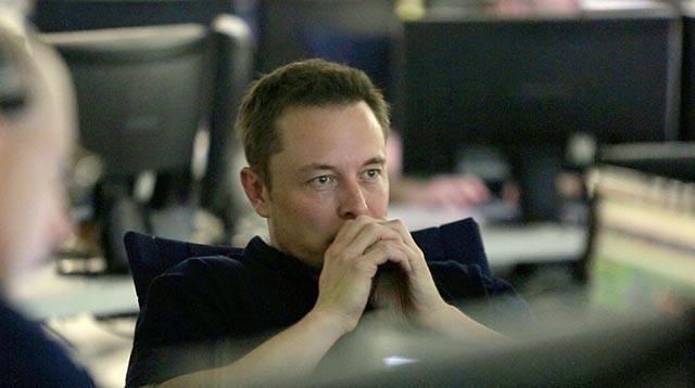 马斯克承认失败，特朗普彻底杀疯不再有任何禁忌，全世界都不知道如何是好，公知更是集