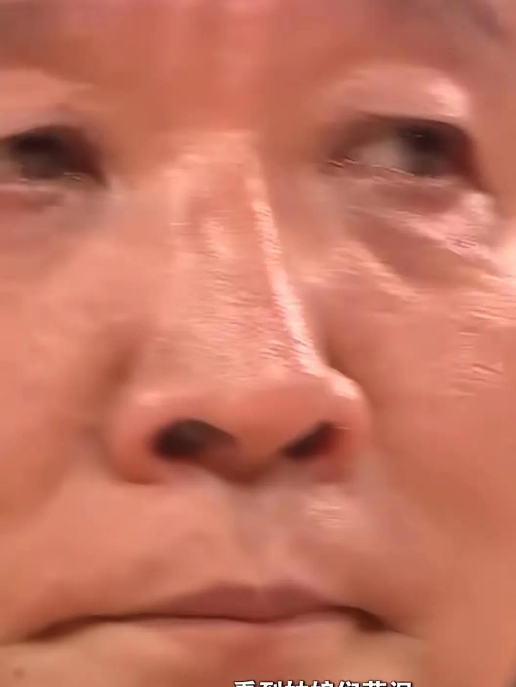 中国女篮输给日本女篮，宫鲁鸣指导流泪了，流的的是悔恨的泪水，是后悔没有带上李梦吗