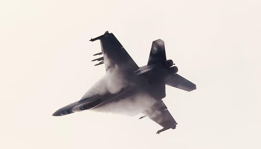 外媒5月6报道，美国海军“杜鲁门”号航母又损失了一架F/A-18E“超级大黄蜂”