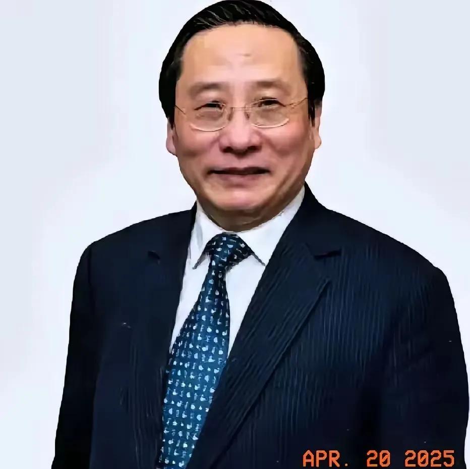 高志凯在沙特电视台与美国前高 官辩论，直接放狠话“当年能赢，现在更不怕”，怼得对